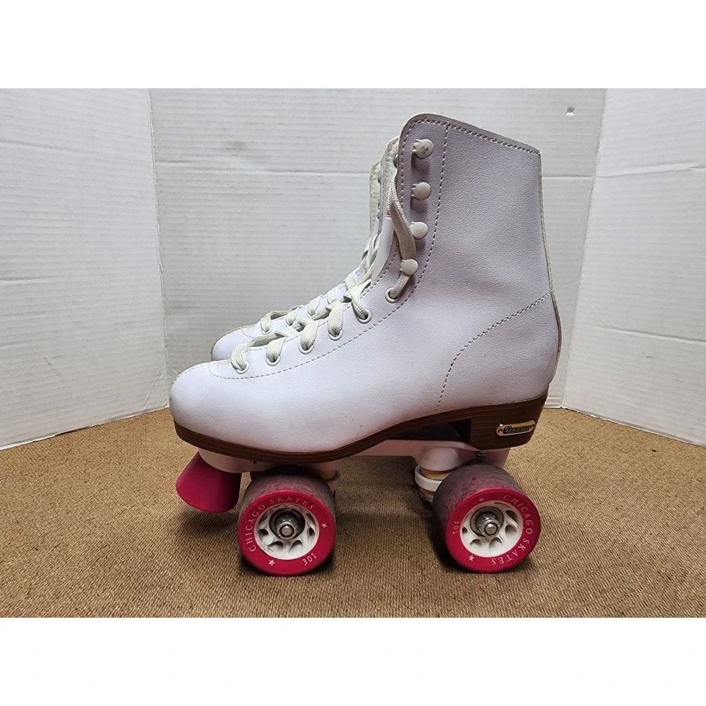 Chicago Women's Rink Roller Skates White w/Pink Wheels Size 6